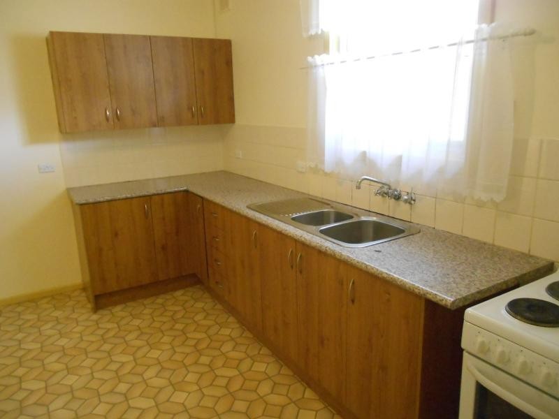 27 St  Andrews Crescent, Novar Gardens SA 5040