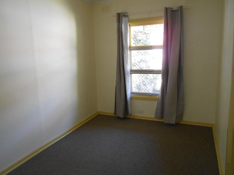 27 St  Andrews Crescent, Novar Gardens SA 5040