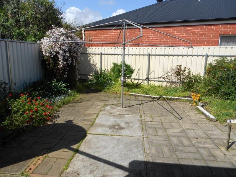 27 St  Andrews Crescent, Novar Gardens SA 5040