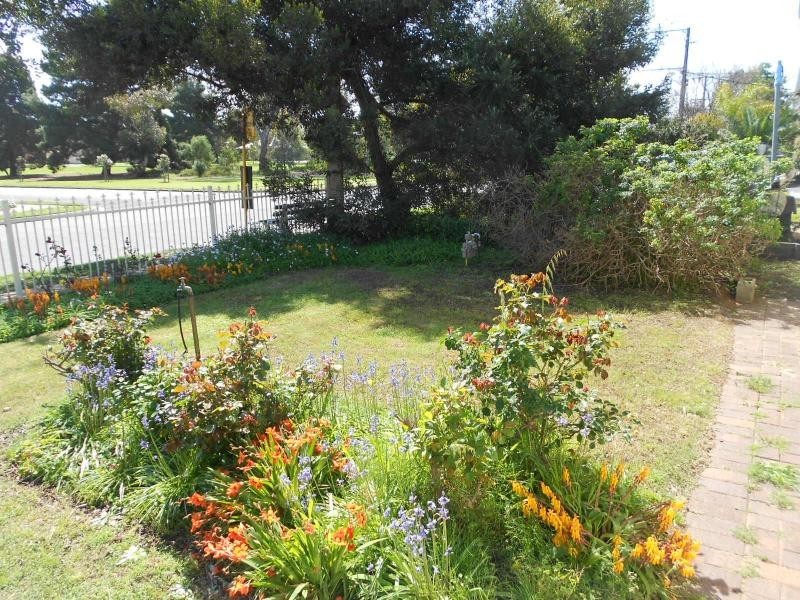 27 St  Andrews Crescent, Novar Gardens SA 5040