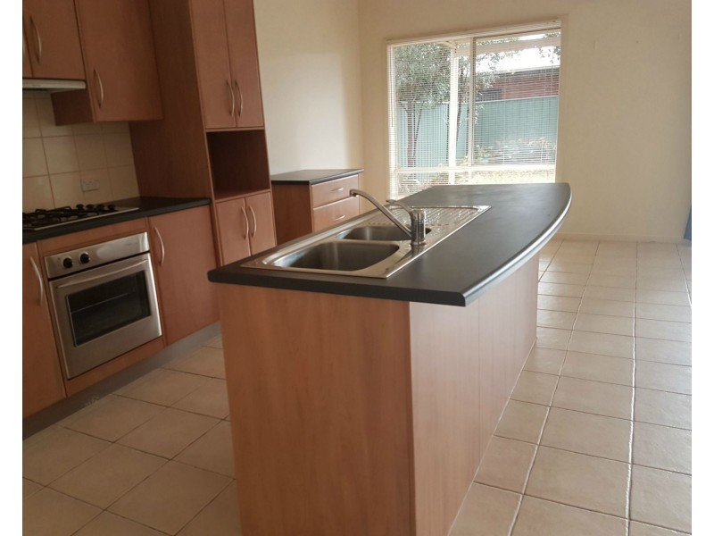 5 Egret Street, Mawson Lakes SA 5095