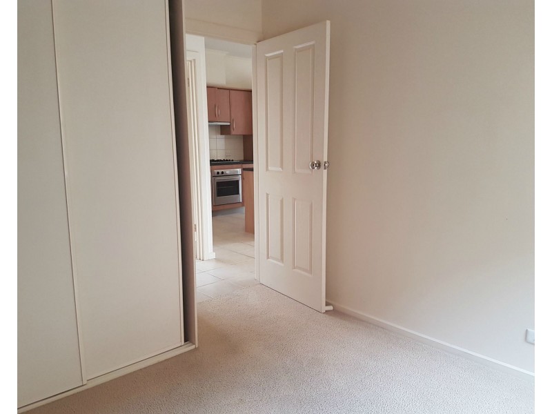 5 Egret Street, Mawson Lakes SA 5095