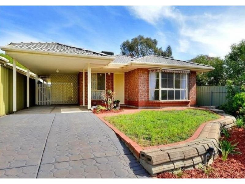 1 Spring Park Circuit, Aberfoyle Park SA 5159