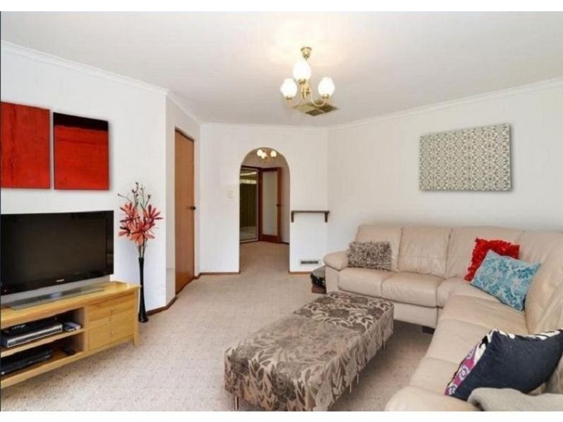 1 Spring Park Circuit, Aberfoyle Park SA 5159