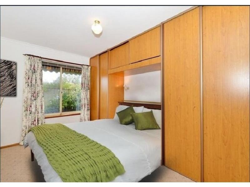 1 Spring Park Circuit, Aberfoyle Park SA 5159