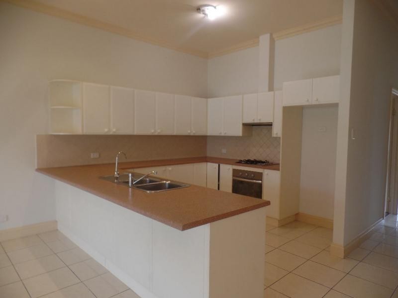 13 Rosella Street, Mawson Lakes SA 5095