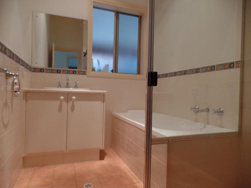 13 Rosella Street, Mawson Lakes SA 5095