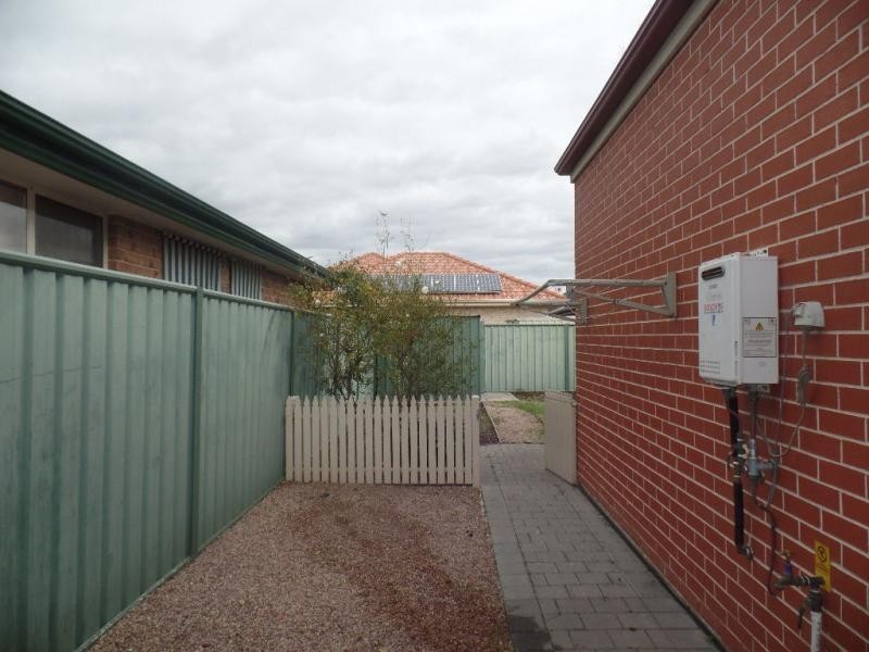 13 Rosella Street, Mawson Lakes SA 5095