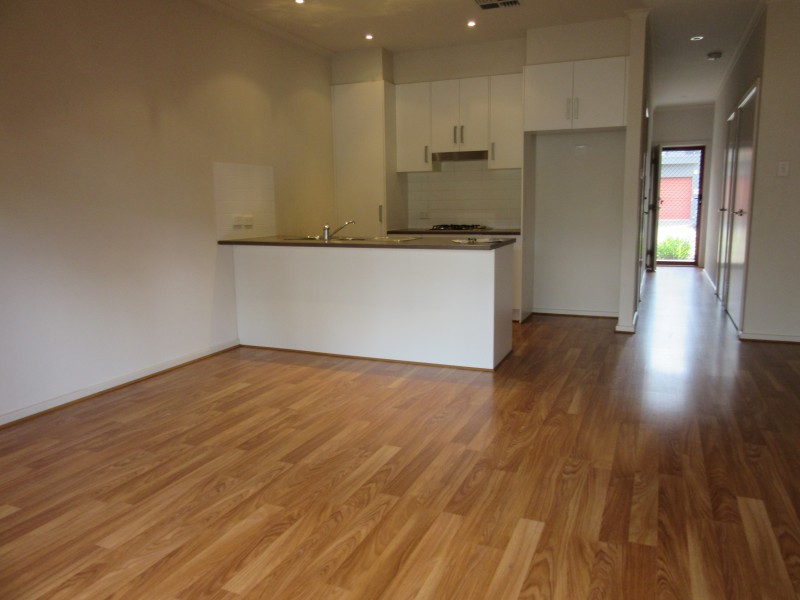 31/8 Fourth Street, Mawson Lakes SA 5095