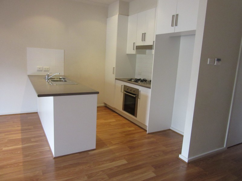 31/8 Fourth Street, Mawson Lakes SA 5095