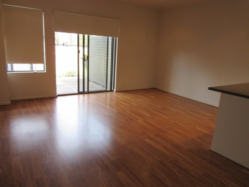 31/8 Fourth Street, Mawson Lakes SA 5095