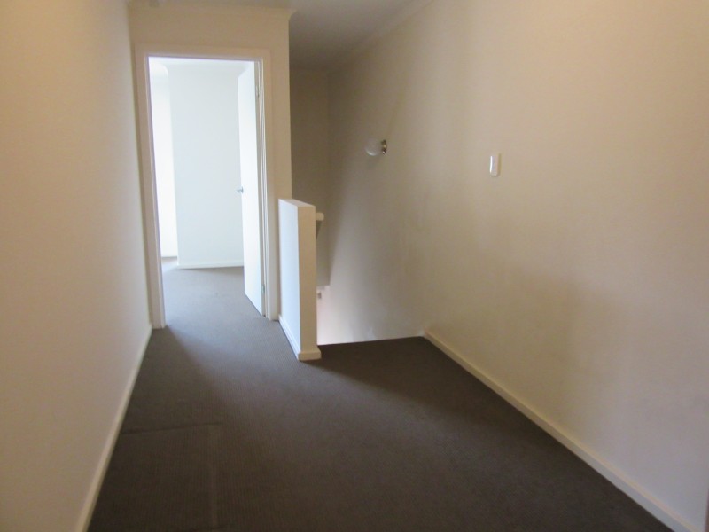 31/8 Fourth Street, Mawson Lakes SA 5095