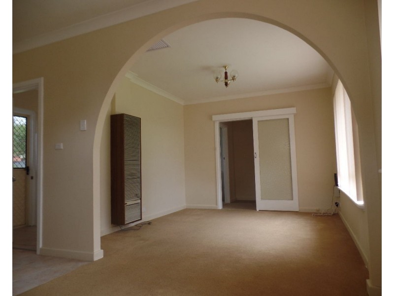 17 Carousel Street, Para Vista SA 5093