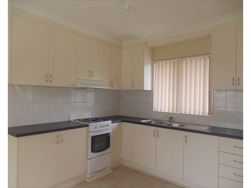 17 Carousel Street, Para Vista SA 5093