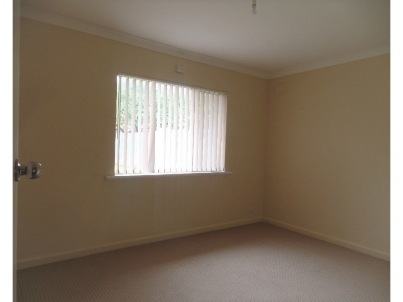 17 Carousel Street, Para Vista SA 5093