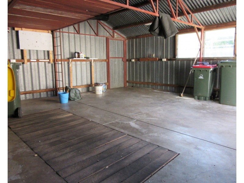 17 Carousel Street, Para Vista SA 5093