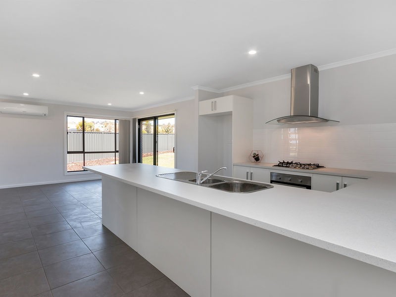 2 Hillbank Road, Hillbank SA 5112