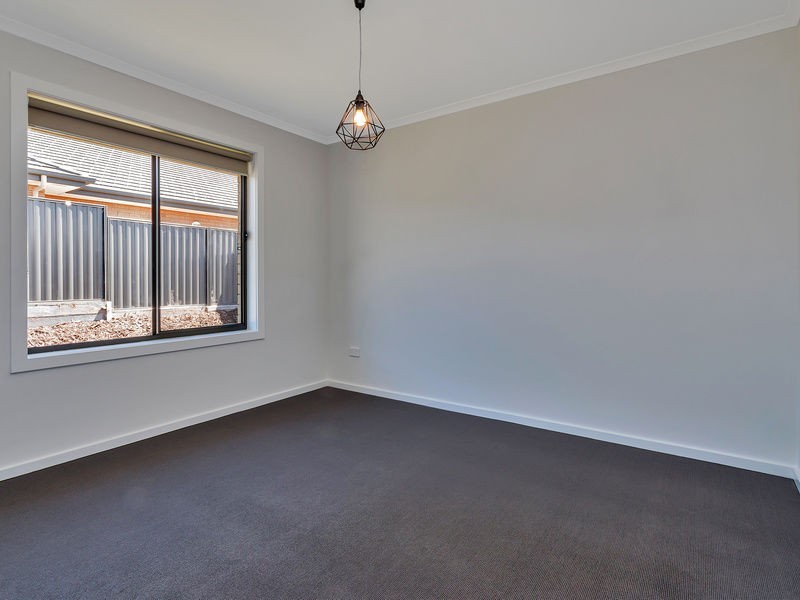 2 Hillbank Road, Hillbank SA 5112