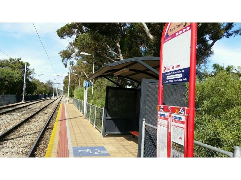 11/21 Laught Avenue, Black Forest SA 5035