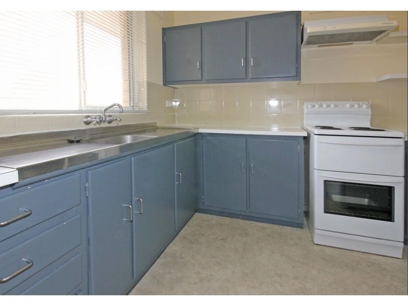 11/21 Laught Avenue, Black Forest SA 5035