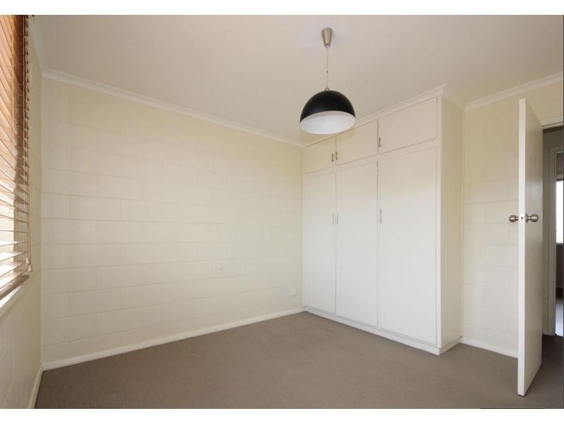 11/21 Laught Avenue, Black Forest SA 5035