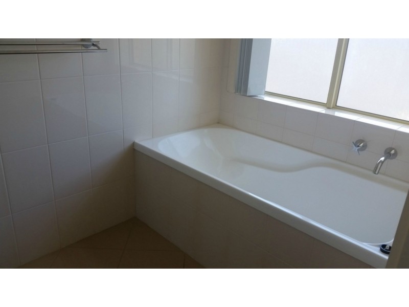 52 Park Way, Mawson Lakes SA 5095