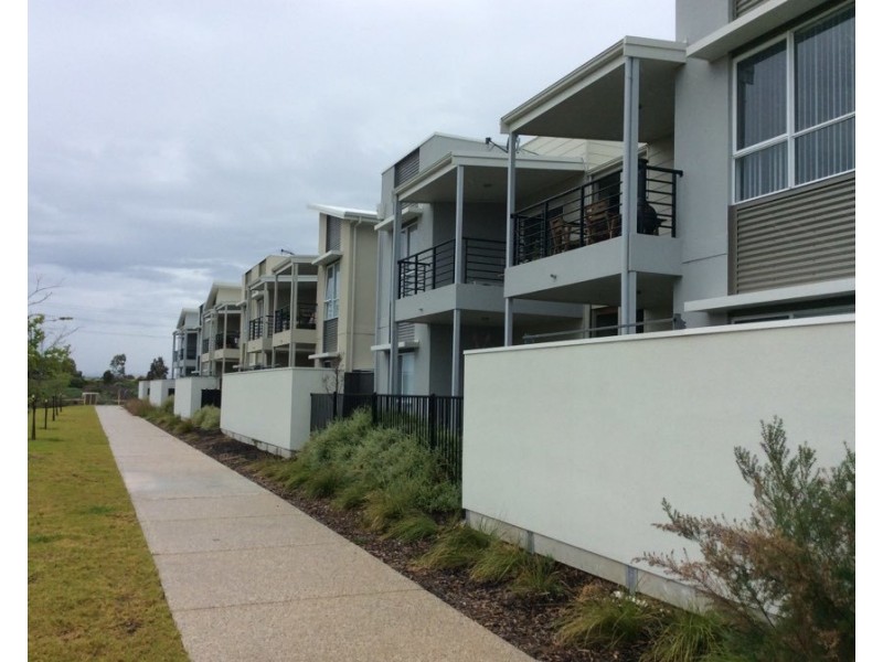 19 Yerlo Dr, Largs North SA 5016