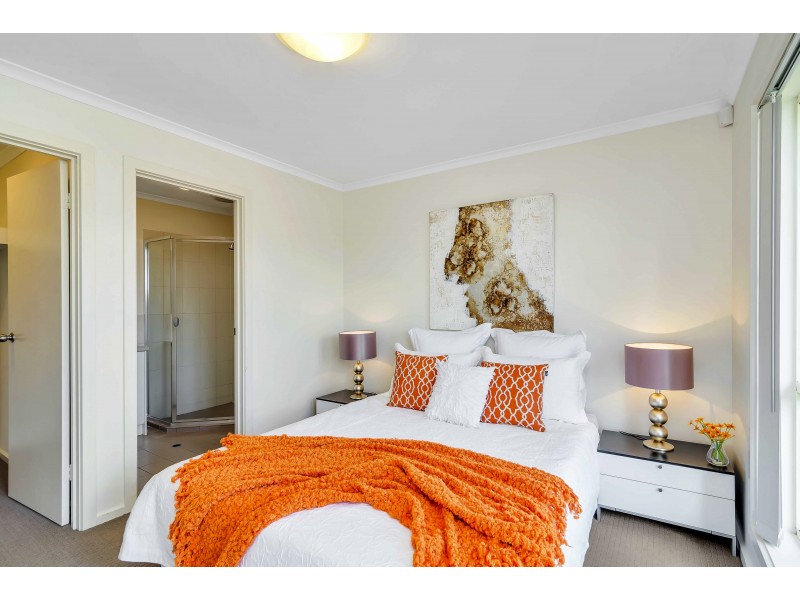 7 Angheljo Avenue, Munno Para West SA 5115