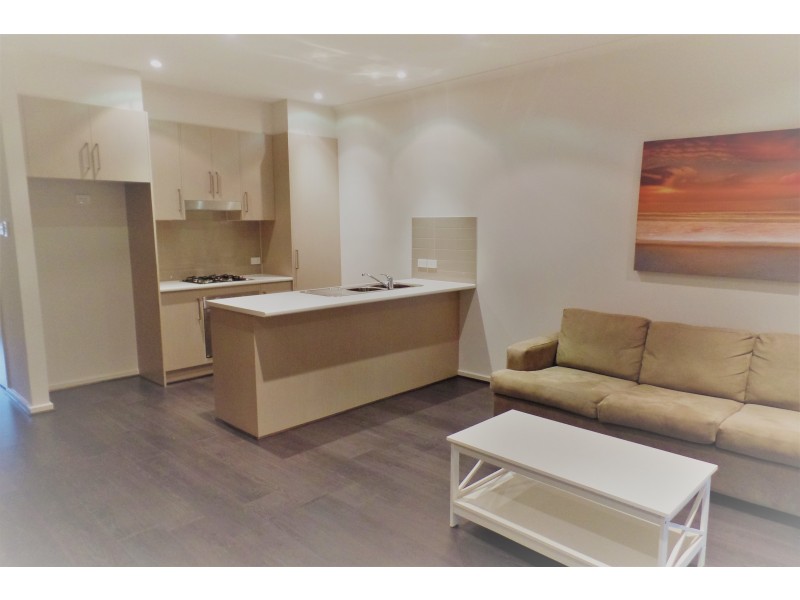 14/8 Fourth Ave, Mawson Lakes SA 5095