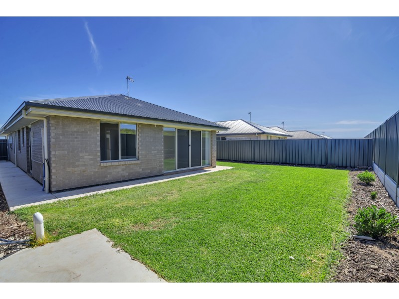 41 Highview Dr, Hillbank SA 5112