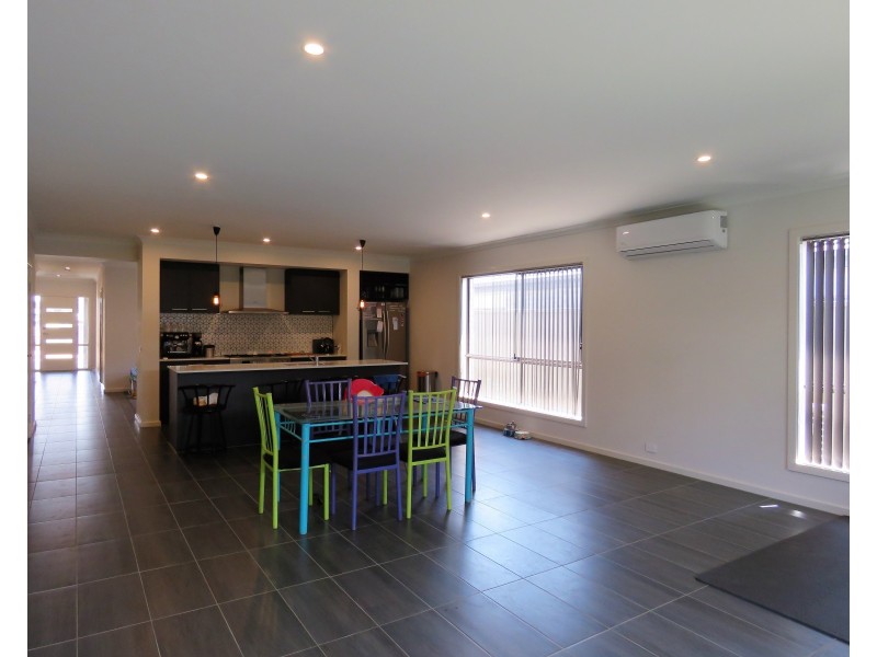 9 Charleston Crescent, Blakeview SA 5114