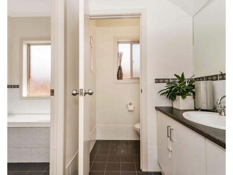 15 Chignell Cct, Gawler SA 5118