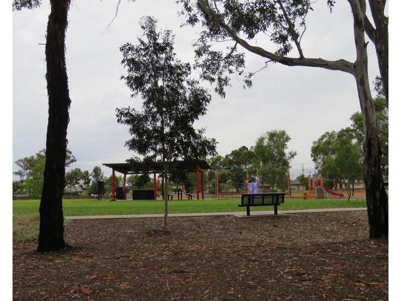 46 Kent St, Mansfield Park SA 5012