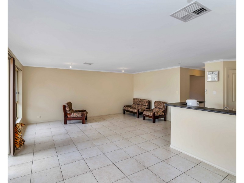 1 Wilcox Rd, Elizabeth SA 5112