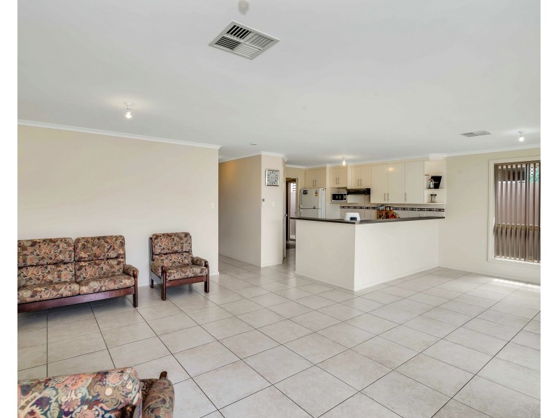 1 Wilcox Rd, Elizabeth SA 5112
