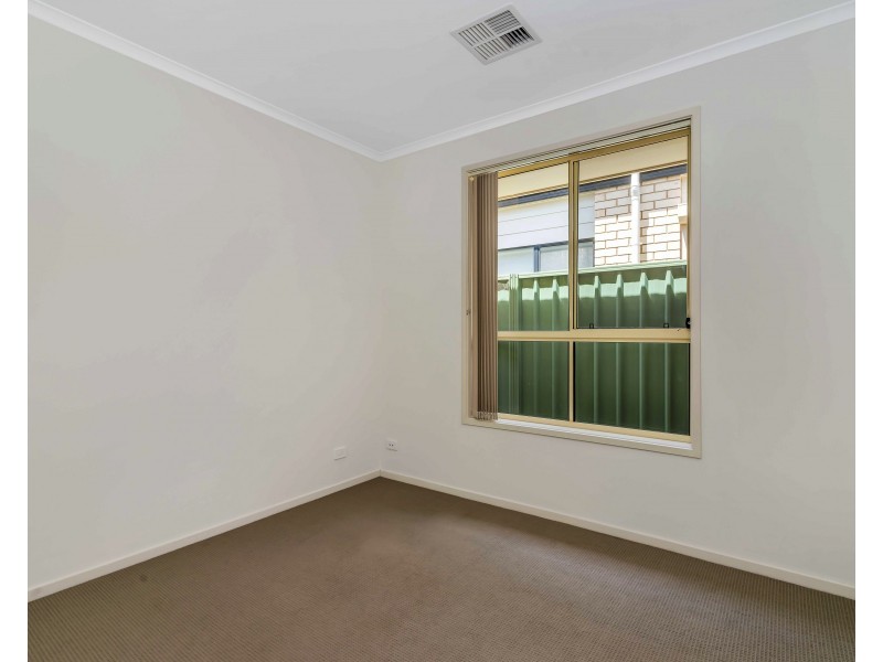 12 Lorentz Ct, Mawson Lakes SA 5095