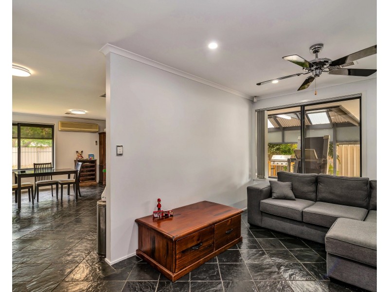 4 Hodges Ct, Parafield Gardens SA 5107