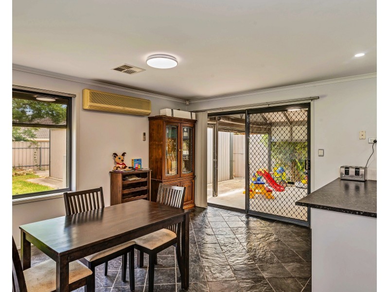 4 Hodges Ct, Parafield Gardens SA 5107