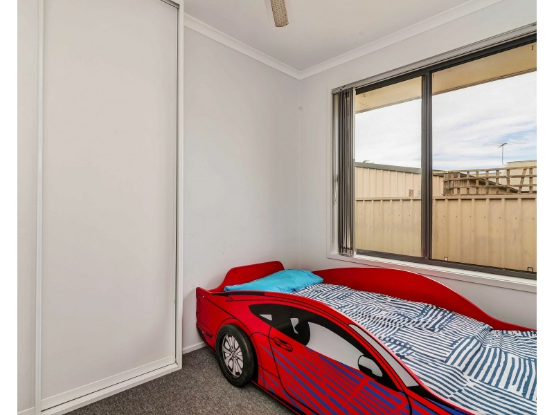 4 Hodges Ct, Parafield Gardens SA 5107