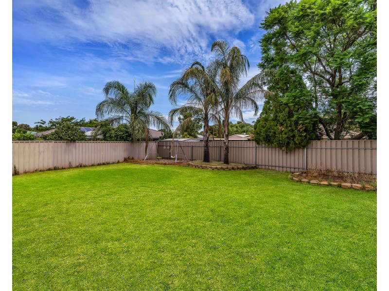 4 Hodges Ct, Parafield Gardens SA 5107
