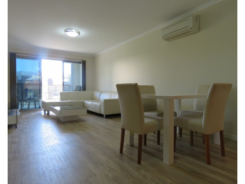 6/5 Goodall Pde, Mawson Lakes SA 5095