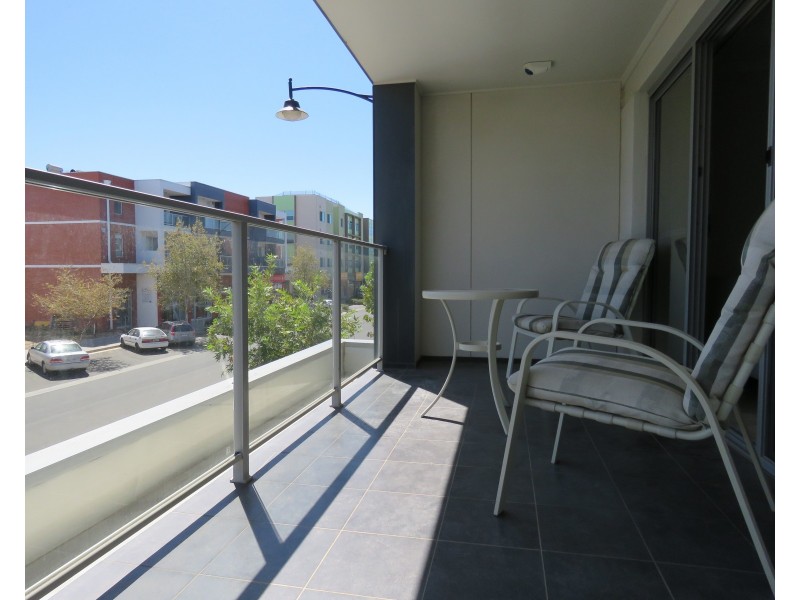 6/5 Goodall Pde, Mawson Lakes SA 5095