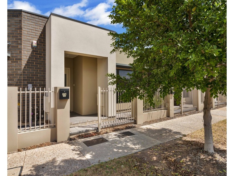 27A Augustine St, Mawson Lakes SA 5095