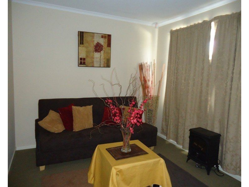 77 Dyott Avenue, Hampstead Gardens SA 5086