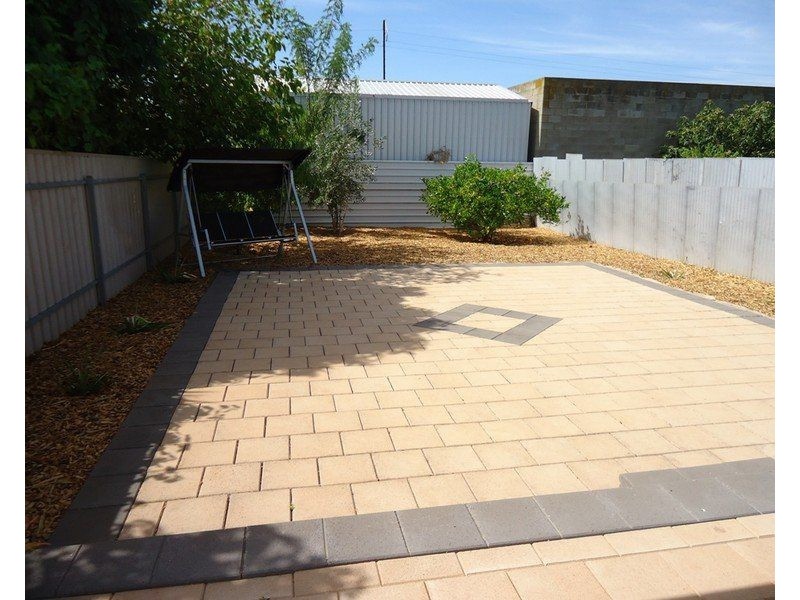 77 Dyott Avenue, Hampstead Gardens SA 5086