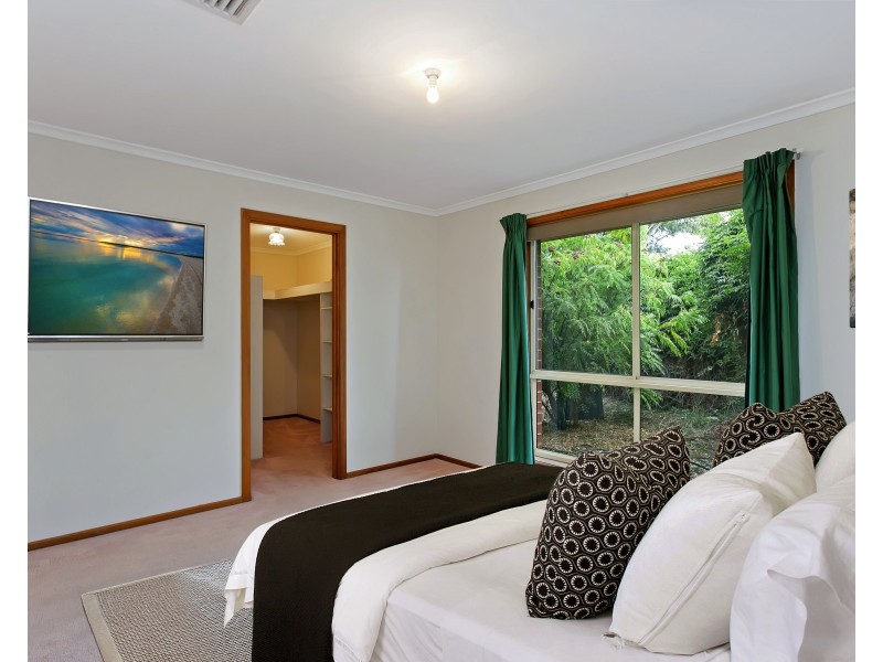 15 Johnson Ct, Golden Grove SA 5125