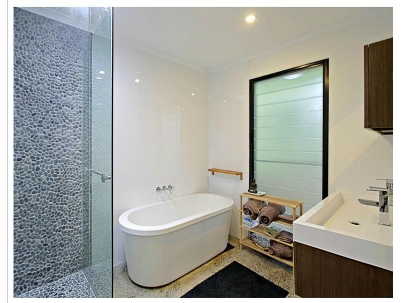 12 Raftons Road, Bangalow NSW 2479