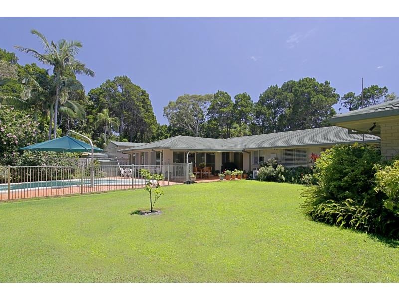 165 Broken Head Road, Suffolk Park NSW 2481