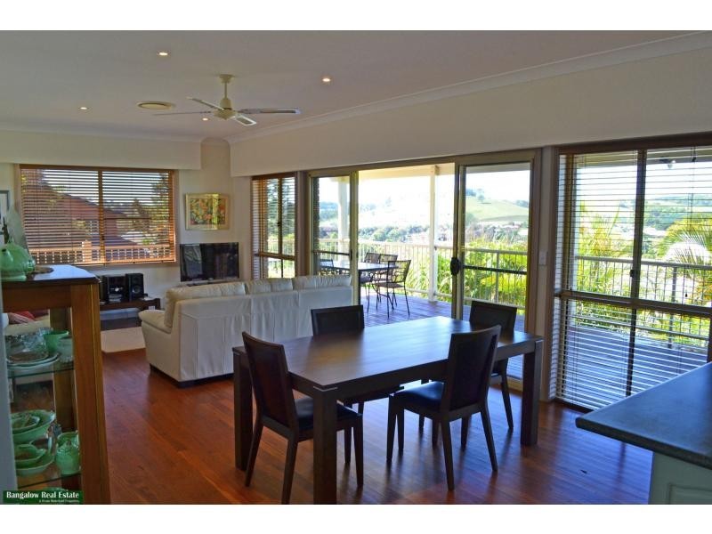 7 Barby Crescent, Bangalow NSW 2479