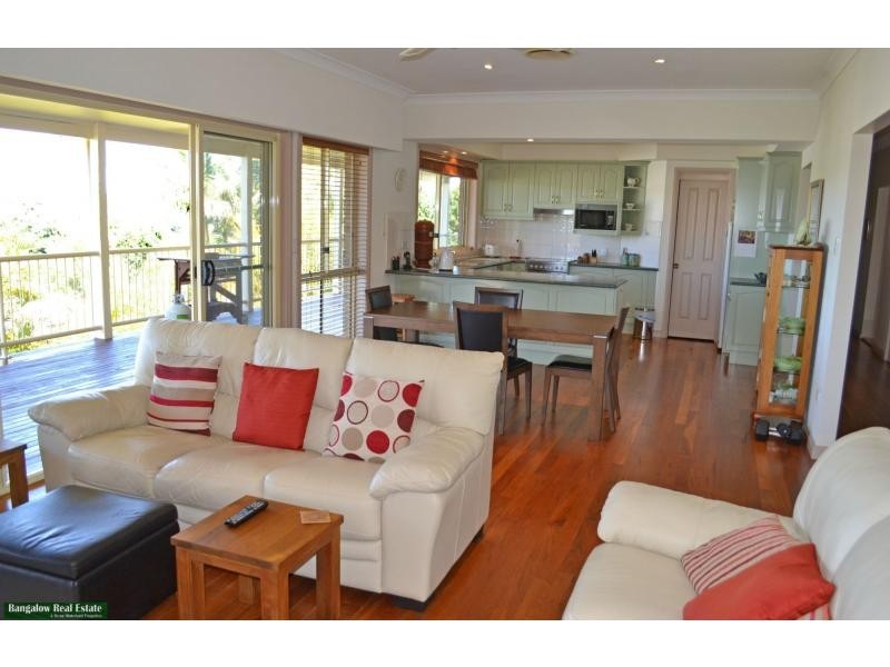 7 Barby Crescent, Bangalow NSW 2479